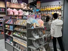 -潮品挚尚(五角场苏宁易购店)