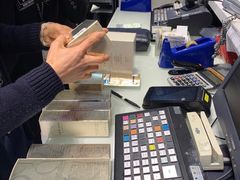 -中免(澳门机场免税店)