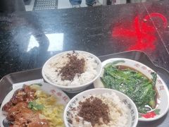 -老柴枝猪脚饭(窑岭店)