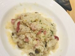 -必胜客(骡马市店)