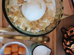咸蛋黄冰淇淋奶糊-春风·有糖(崇宁路店)