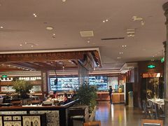 -八府香鸭·啫啫煲(华山路店)