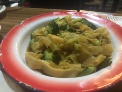 秘制豆皮黄瓜-炙热童年·老北京炙子烤肉(南锣鼓巷店)