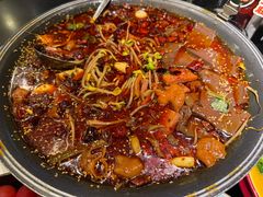 -麻六记(凤凰汇店)