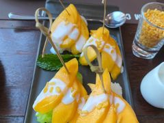 -Chom Cafe and Restaurant