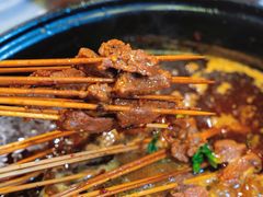 麻辣红锅-袁记串串香(泉水轻轨站店)