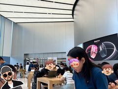 -Apple零售店(新街口店)
