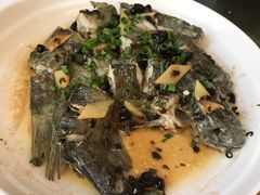 -正宗鸡饭粤香酒家(朱村店)