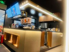 -呷哺呷哺(常营华联店)