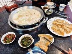 -老来福·非遗酸汤兔(凯旋路店)