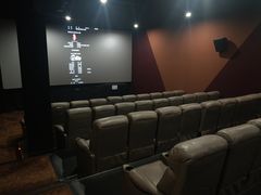 -大光明丽星VIP影城(昌里路杜比全景声店)