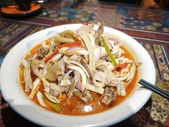 -乡村馕坑肉·烧烤·新疆菜·本地人更爱吃(阿勒泰首店)