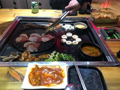 -杀猪天·韩国烤肉(铁路街第一分店)