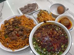 -伊穆祥牛肉面总店·清真