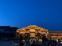 -雪山彩虹谷景区