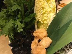 -余欢领鲜火锅(新街口店)