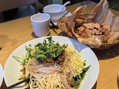 沟帮子熏鸡-关东小磨东北菜(上海长风大悦城店)