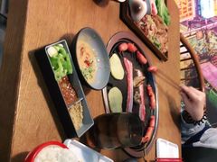 -正宗齐齐哈尔烤肉·齐牛哥鲜切炭火烤肉(杭州总店)