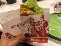 -一叶一世界·素食餐厅(锦华万达店)