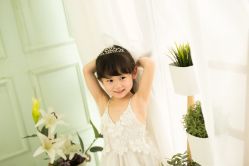 点击看大图 -DORA kids 朵拉儿童摄影花园店