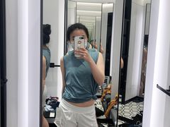 -lululemon(比斯特购物村店)