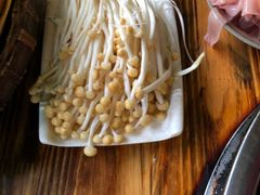 -岗上渣渣老火锅(两路口店)