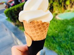 桃桃脆筒-喜茶(北京三里屯太古里店)