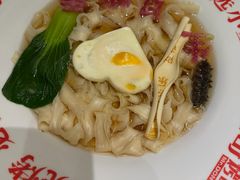 -小董哥烤串·爆汁大油边(故宫店)