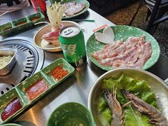 -欧巴炭烤肉오빠숯불구이(南京东路店)