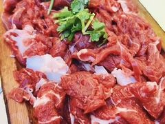 -贵厨酸汤牛肉(花果园国际中心店)