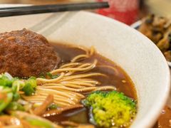狮子头汤面-囿面传统制面馆(中央路店)