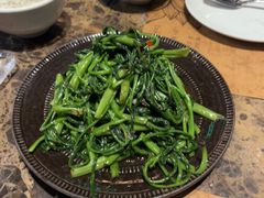 -宇安泰料(龙湖天街黑金店)