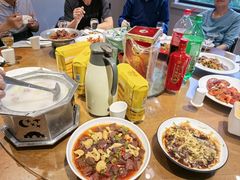 -赶海部落海鲜城(海阳路店)