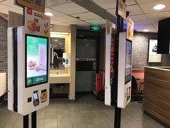 -麦当劳(东方时代广场分店)