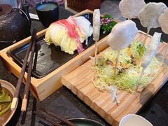 -湊湊火锅·茶憩(新中关购物中心店)