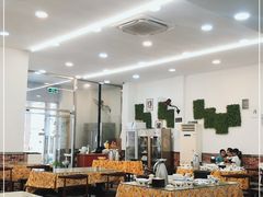 大堂-芳姨广东砂锅粥(张庄路店)