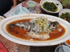 -黄泥岗·地道湖北菜(奥特莱斯店)