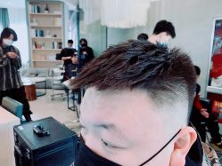 点击看大图 -MOVAN HAIR莫凡匠人发型屋