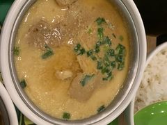 -老乡鸡(亳州路天庆大厦店)