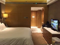 -上海中航虹桥机场泊悦酒店