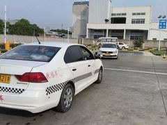 -无忧学车·华茂驾校(宝山校区)