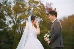 -雪中彩影婚纱摄影·微光艺术中心