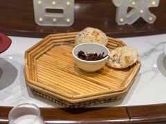 -梅花香里大酒店(郁金香路店)