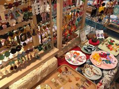 -恋物百货商店(华侨城店)