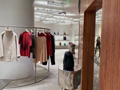 -Acne Studios(芮欧百货店)