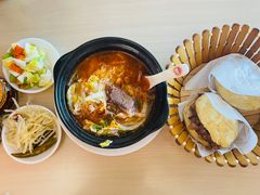 -闫家驴肉老店(华电一校店)