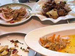 -八府香鸭·啫啫煲(华山路店)