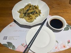 -花舍·新派粤菜·西餐·下午茶(亚运村·鸟巢店)