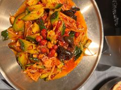 -草家酱蟹炭火烤肉店(珲春南路一店)