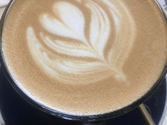 -UNI UNI(环亚凯瑟琳店)